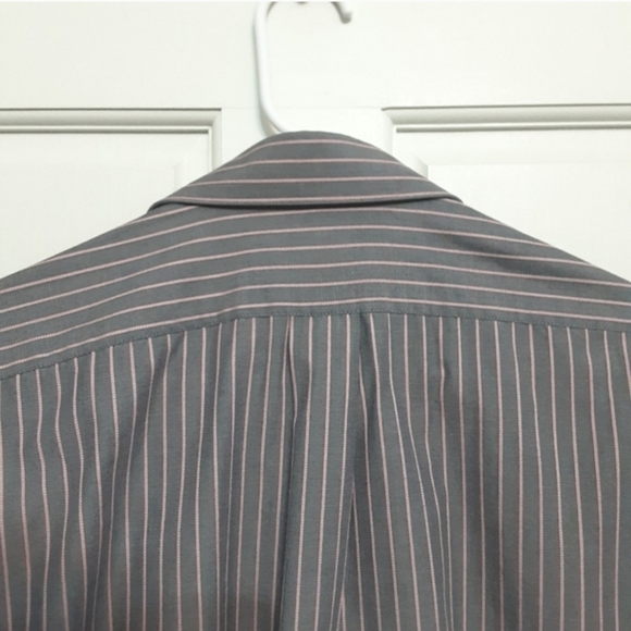 Van Heusen Button Up Fitted Shirt Mens Large - Picture 10 of 13